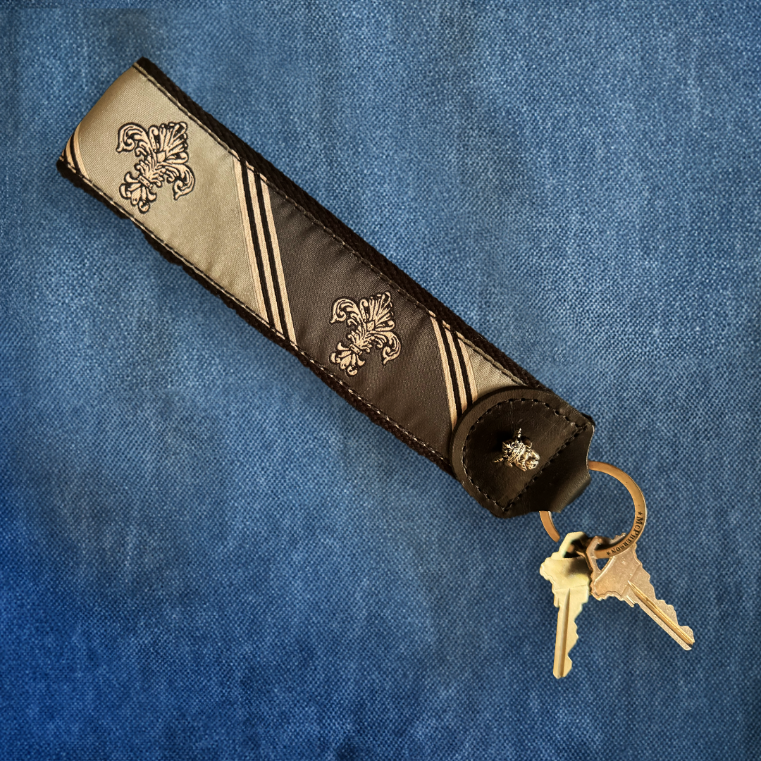 Porter Key Fob Woven Jacquard-Fleur de Lis